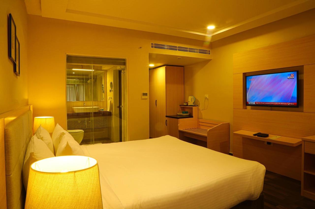 Bay View Hotel Vizag Visakhapatnam Eksteriør billede