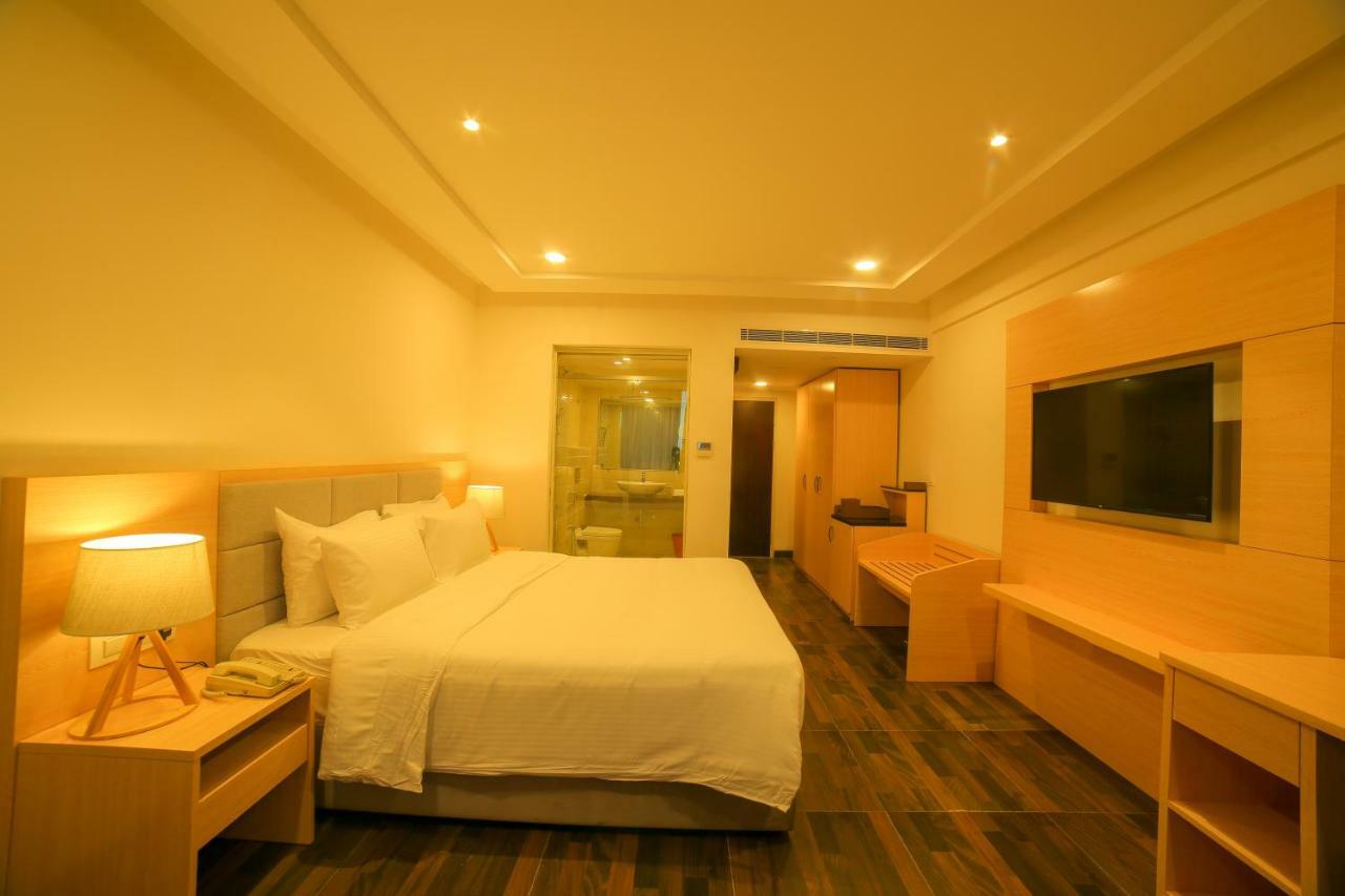 Bay View Hotel Vizag Visakhapatnam Eksteriør billede