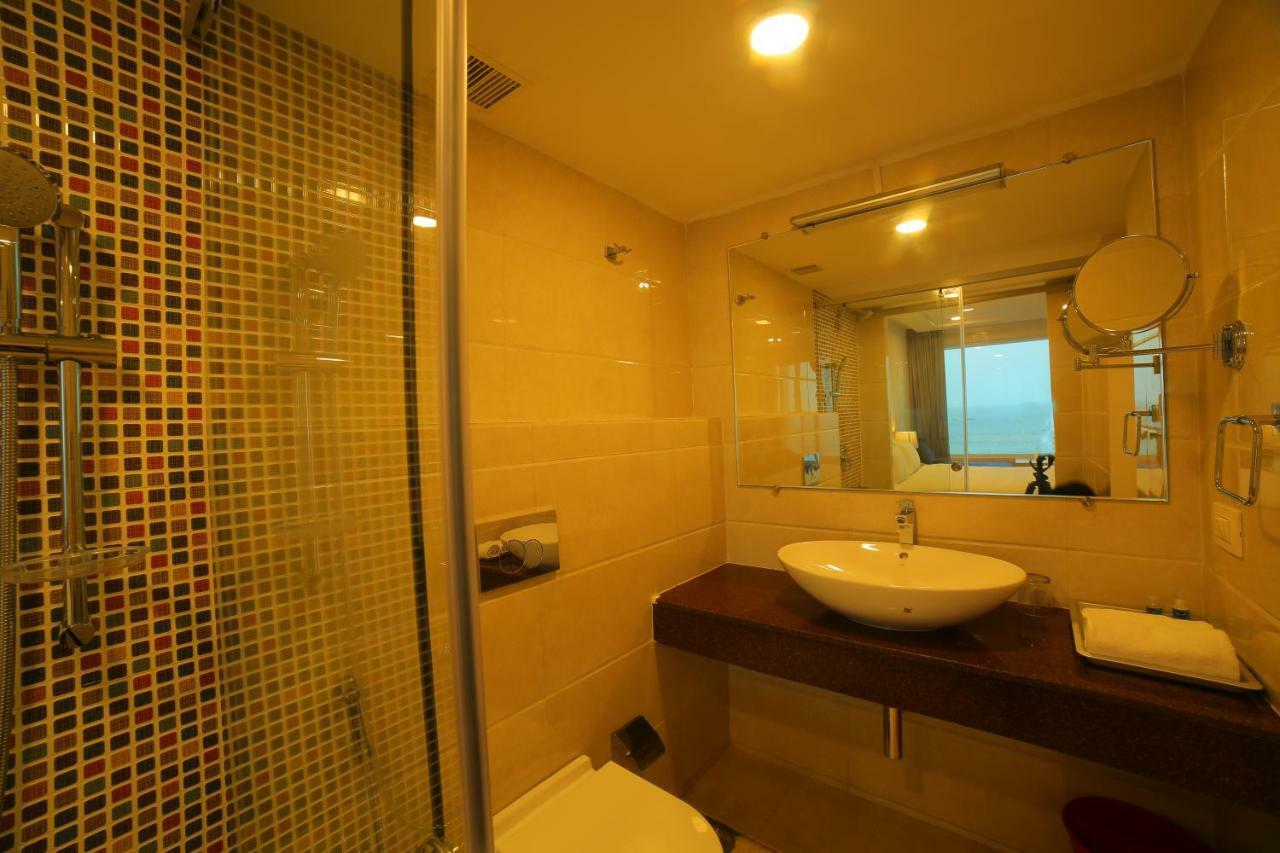 Bay View Hotel Vizag Visakhapatnam Eksteriør billede